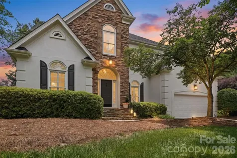 7841 Compton Court Charlotte NC 28270