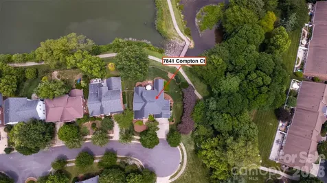 7841 Compton Court Charlotte NC 28270