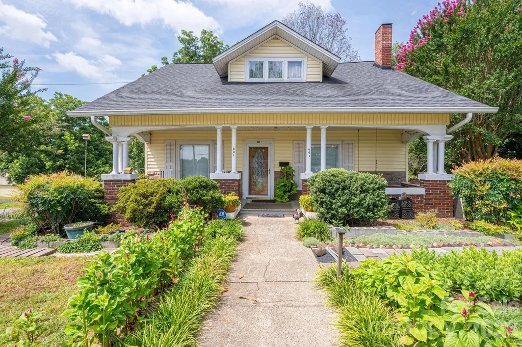 601 Forney Avenue Lincolnton NC 28092