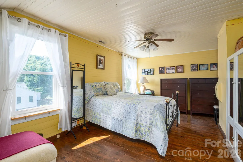 601 Forney Avenue Lincolnton NC 28092