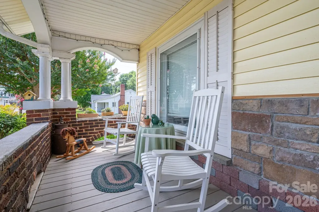 601 Forney Avenue Lincolnton NC 28092