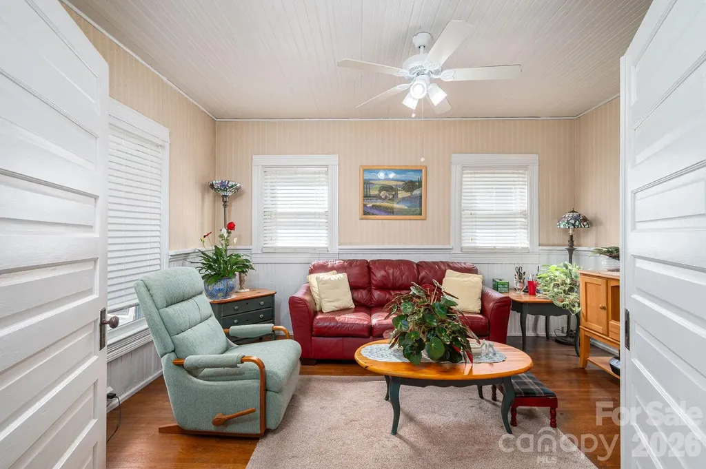 601 Forney Avenue Lincolnton NC 28092