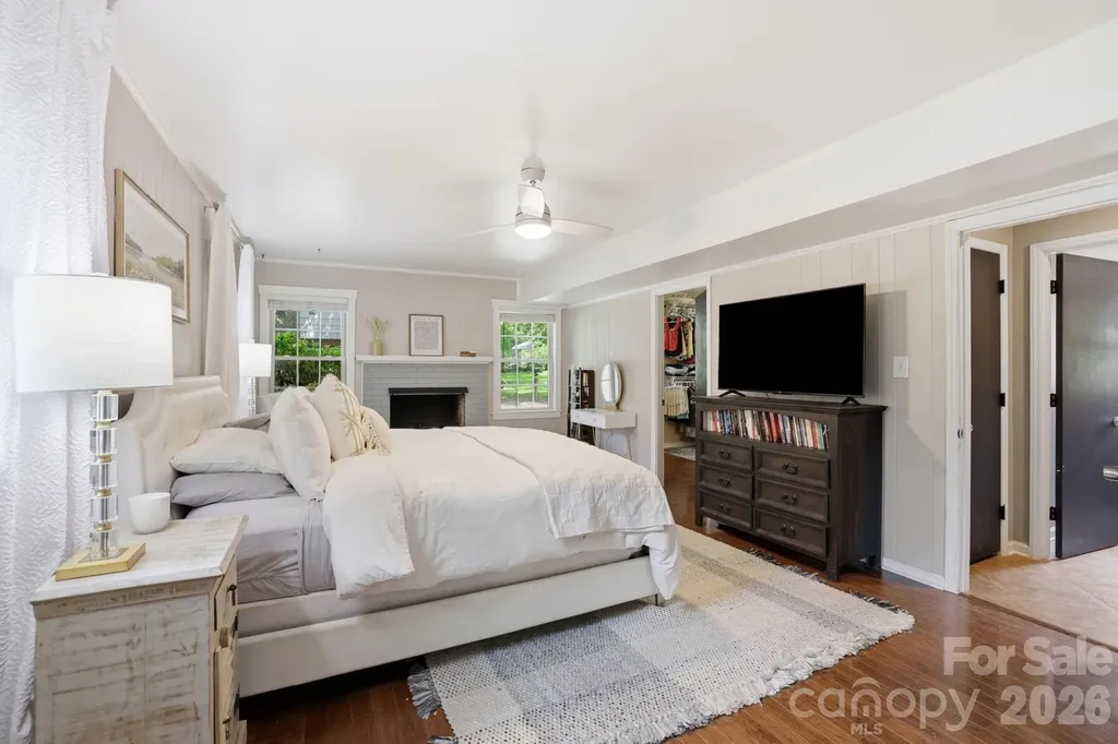 7419 Meadowdale Lane Charlotte NC 28212