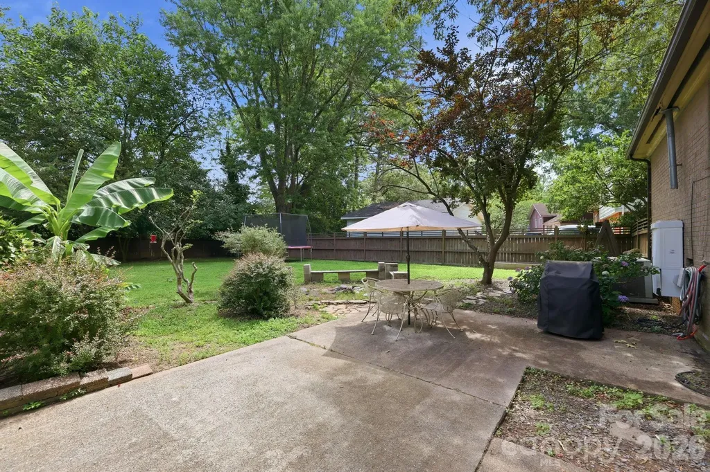 7419 Meadowdale Lane Charlotte NC 28212