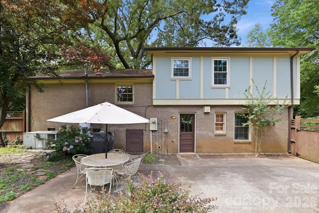 7419 Meadowdale Lane Charlotte NC 28212