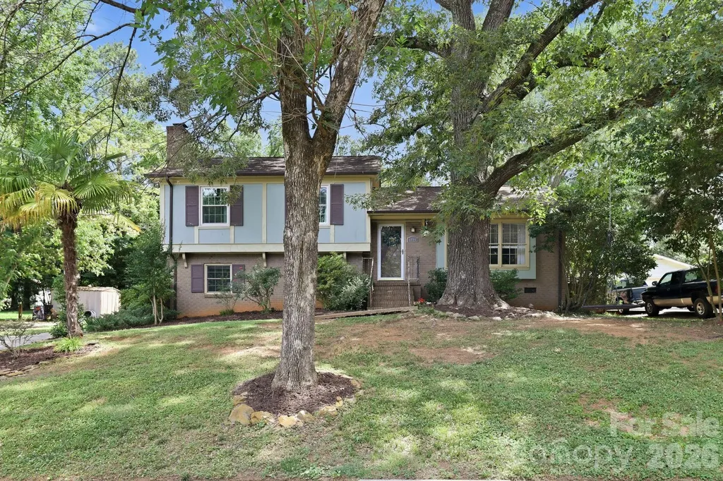 7419 Meadowdale Lane Charlotte NC 28212