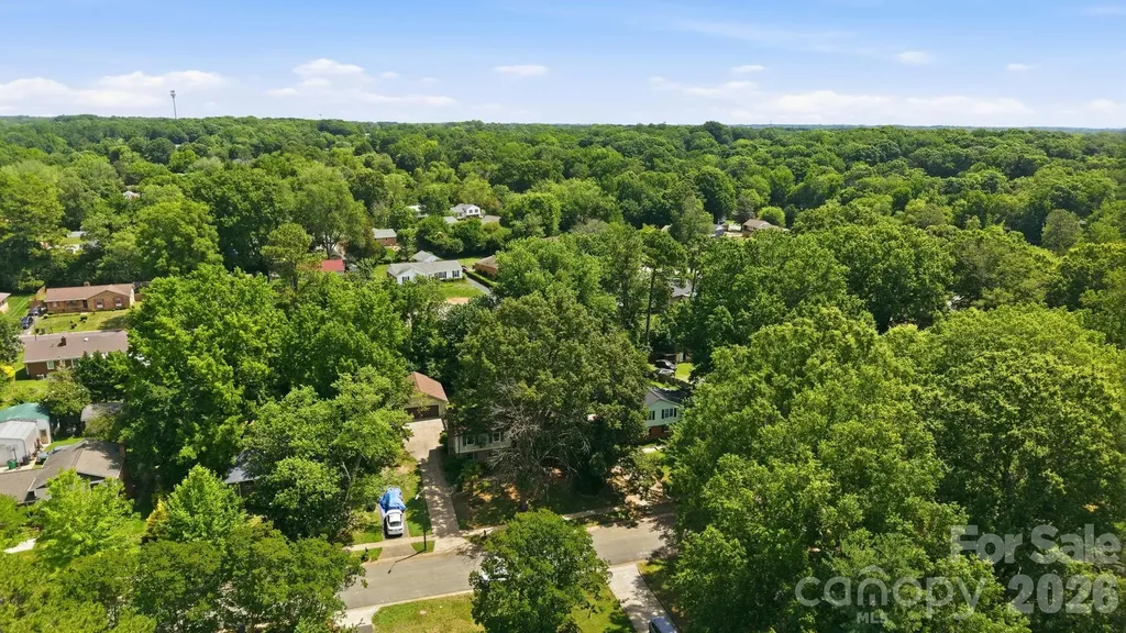 7419 Meadowdale Lane Charlotte NC 28212
