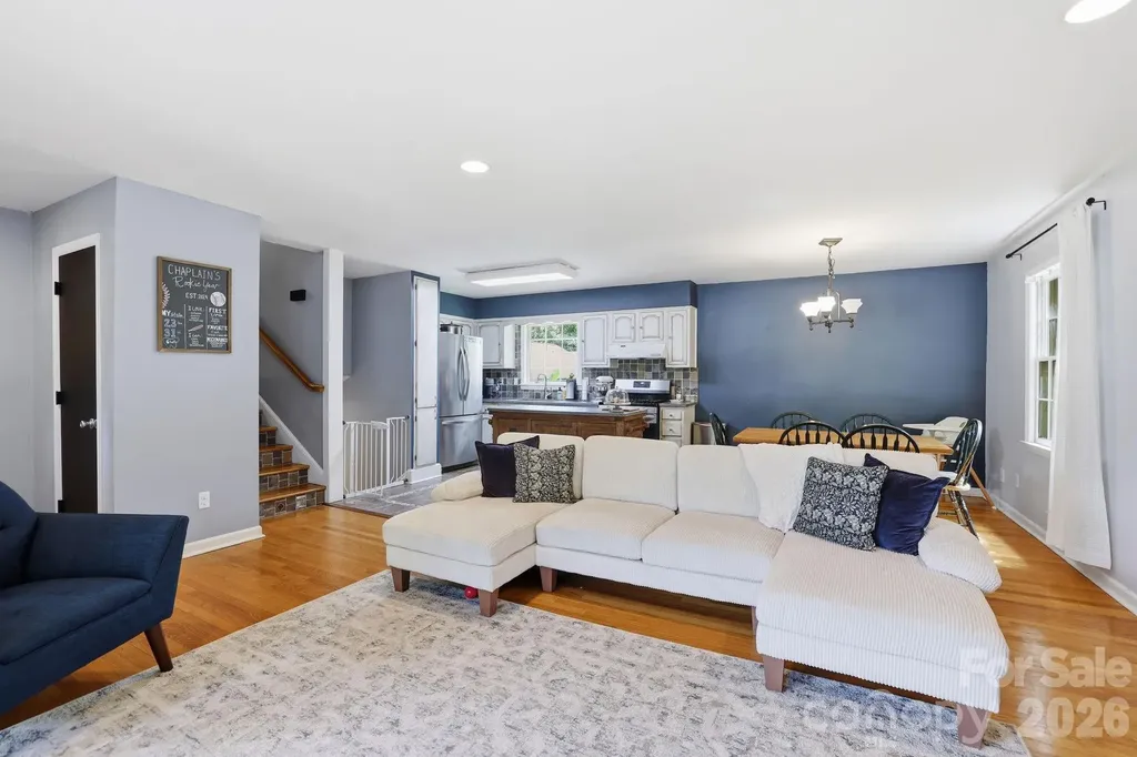 7419 Meadowdale Lane Charlotte NC 28212