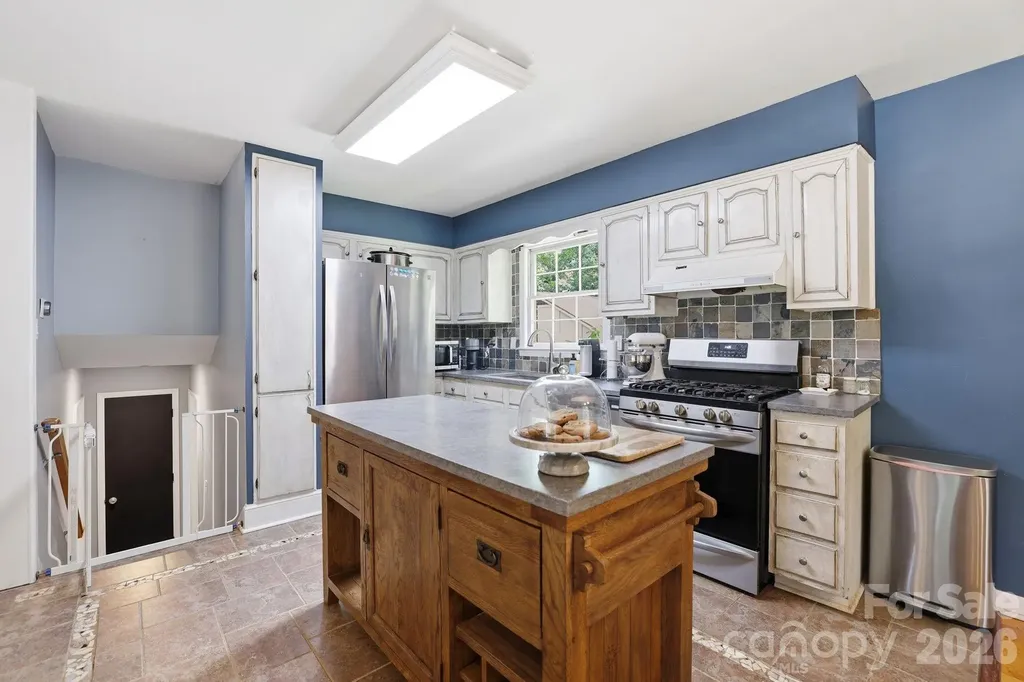 7419 Meadowdale Lane Charlotte NC 28212