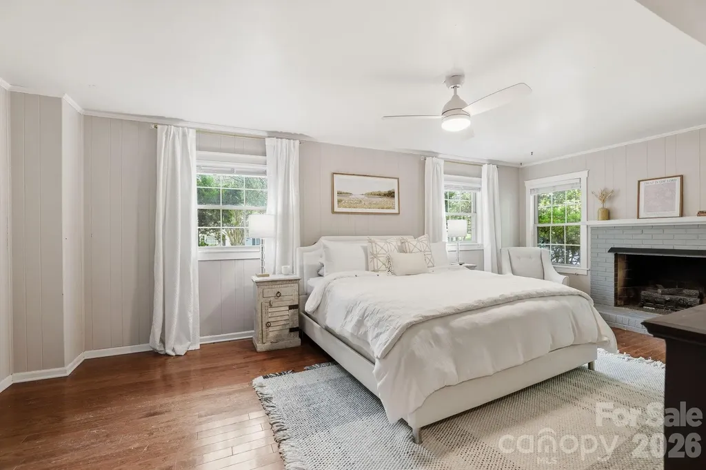 7419 Meadowdale Lane Charlotte NC 28212