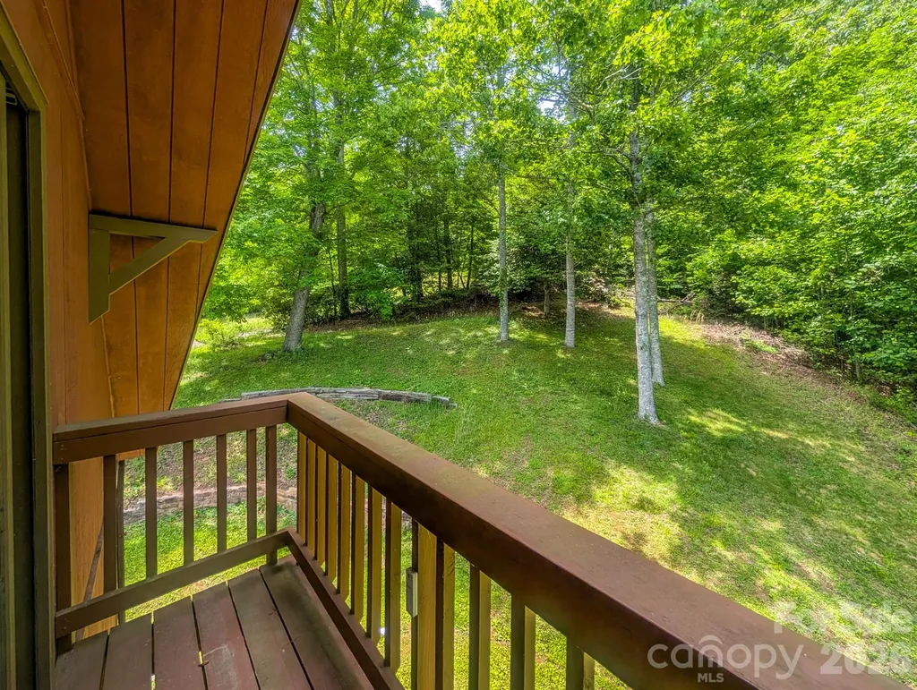 114 Dewberry Lane Burnsville NC 28705