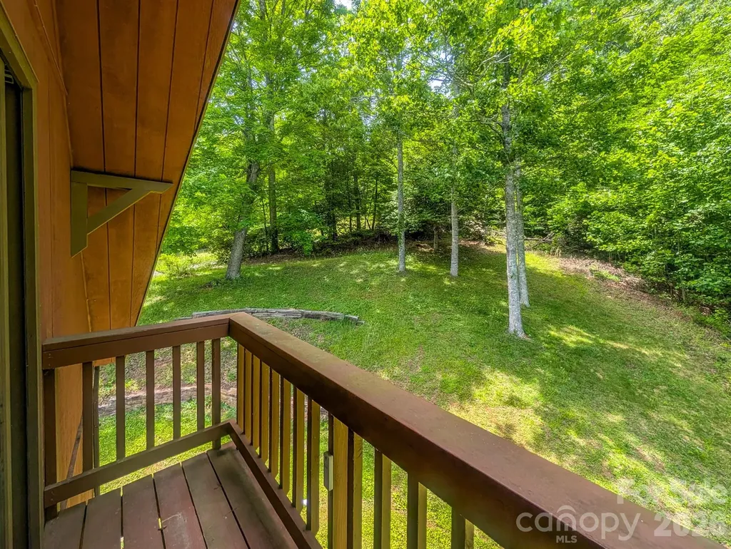 114 Dewberry Lane Burnsville NC 28705
