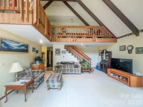 114 Dewberry Lane Burnsville NC 28705