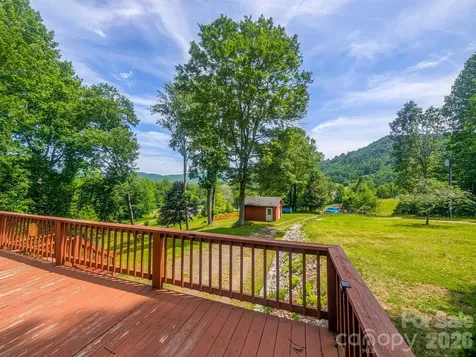 114 Dewberry Lane Burnsville NC 28705