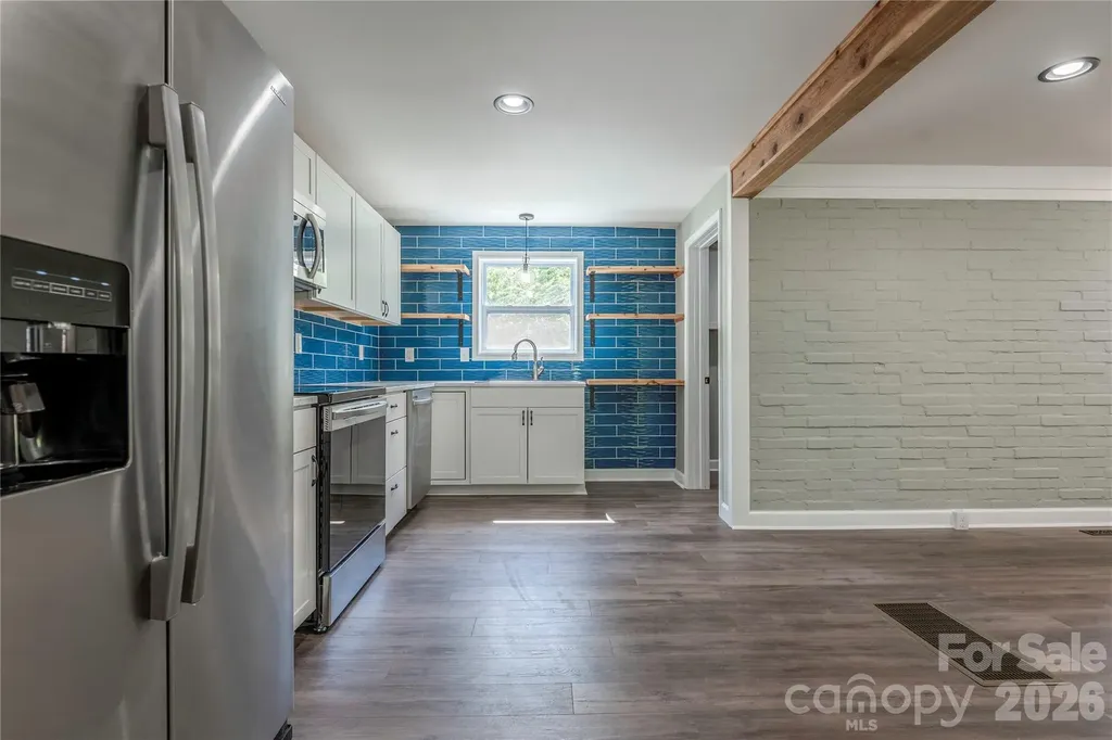 404 Dogwood Lane Statesville NC 28625