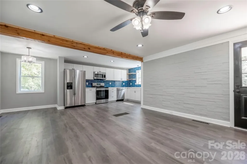 404 Dogwood Lane Statesville NC 28625