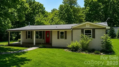 404 Dogwood Lane Statesville NC 28625