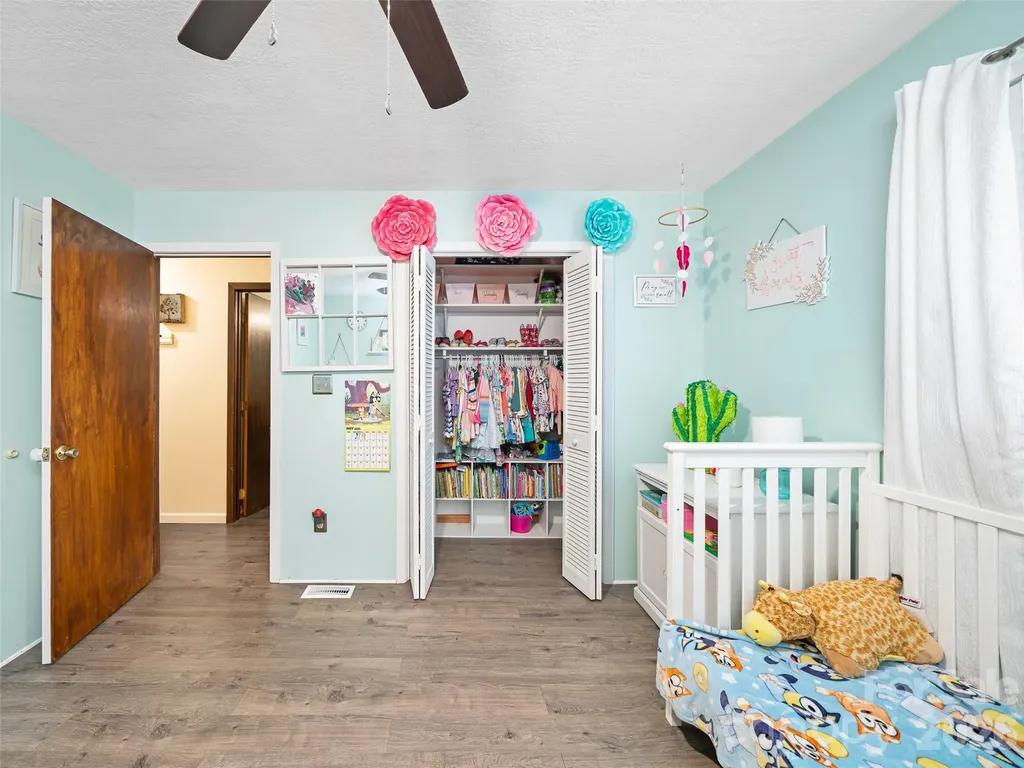 839 Mckinney Road Burnsville NC 28714