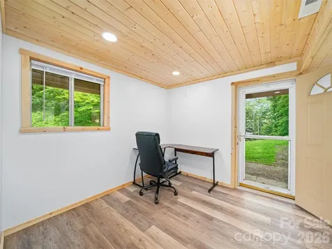 839 Mckinney Road Burnsville NC 28714