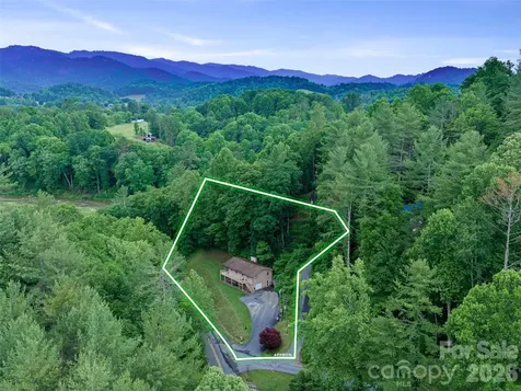 839 Mckinney Road Burnsville NC 28714