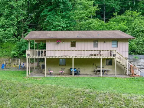 839 Mckinney Road Burnsville NC 28714