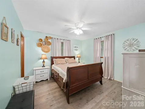 839 Mckinney Road Burnsville NC 28714