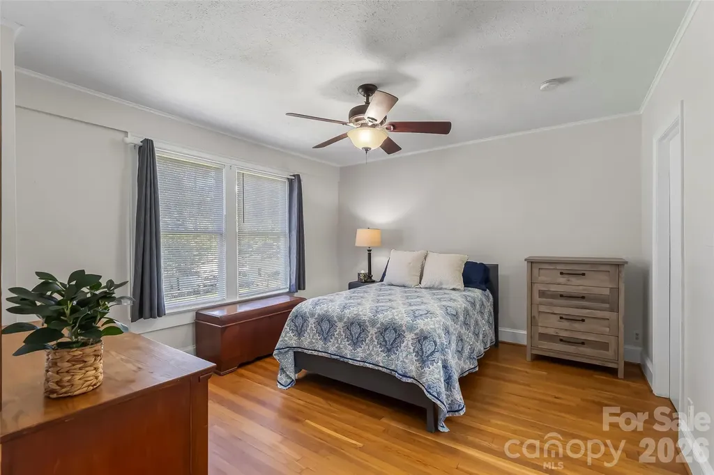 101 Falls Street Morganton NC 28655