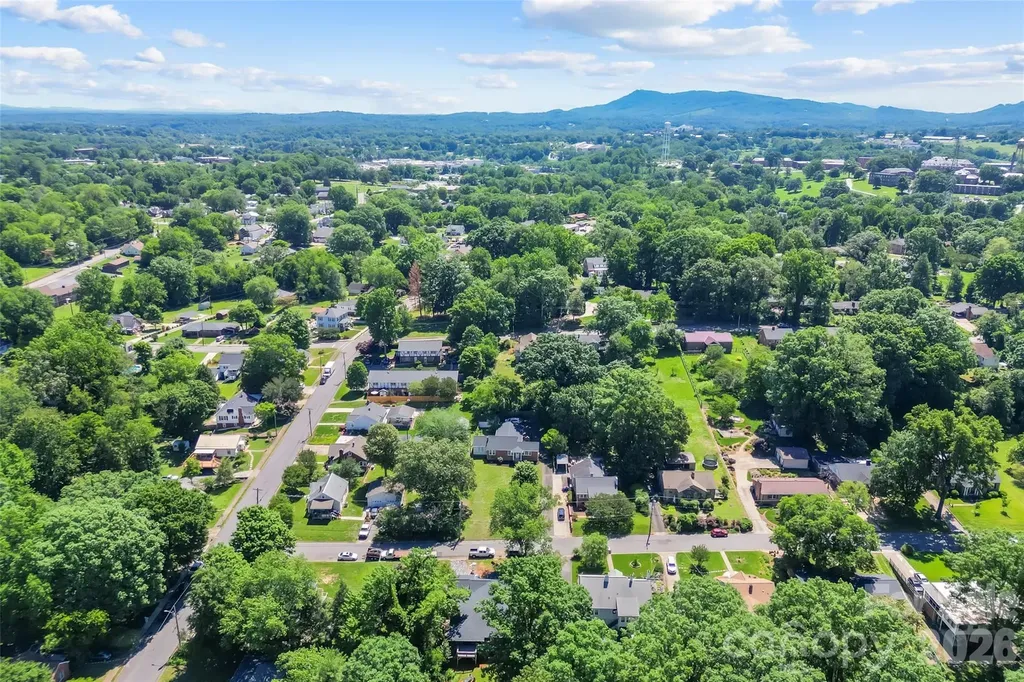 101 Falls Street Morganton NC 28655