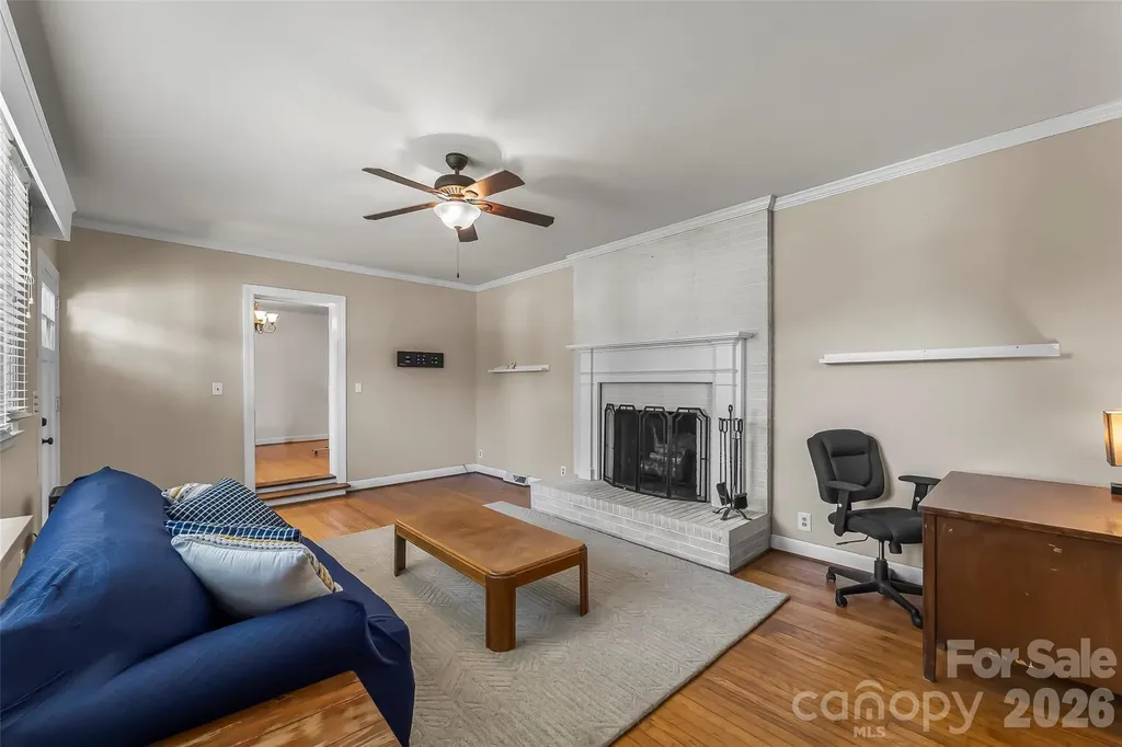 101 Falls Street Morganton NC 28655