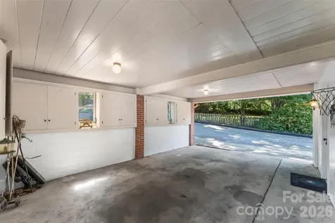 101 Falls Street Morganton NC 28655