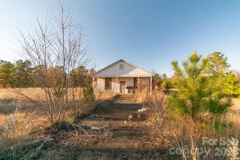 7595 Flat Creek Road Kershaw SC 29067