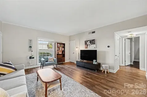 5925 Quail Hollow Road Charlotte NC 28210