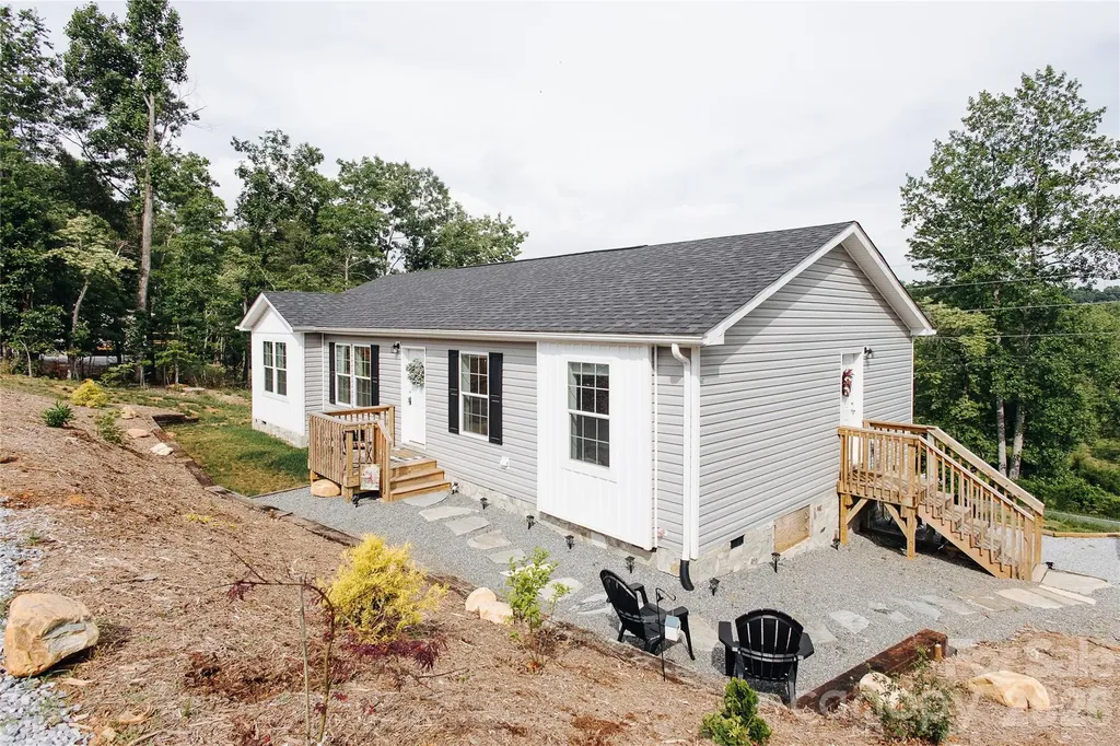 70 S Cascades Drive Nebo NC 28761
