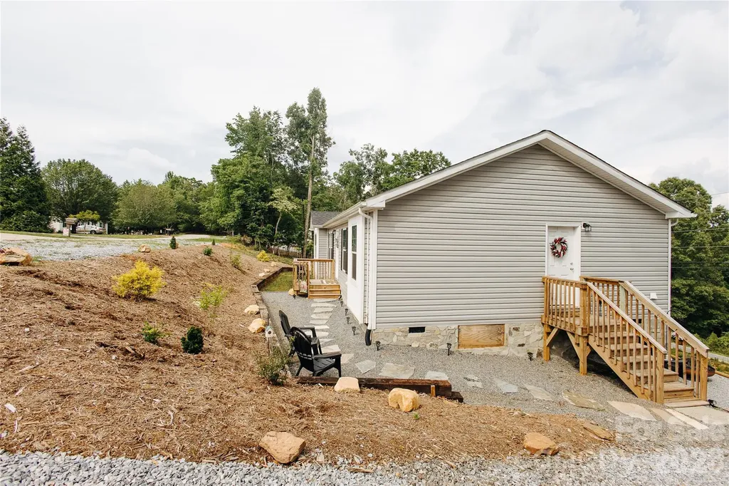 70 S Cascades Drive Nebo NC 28761