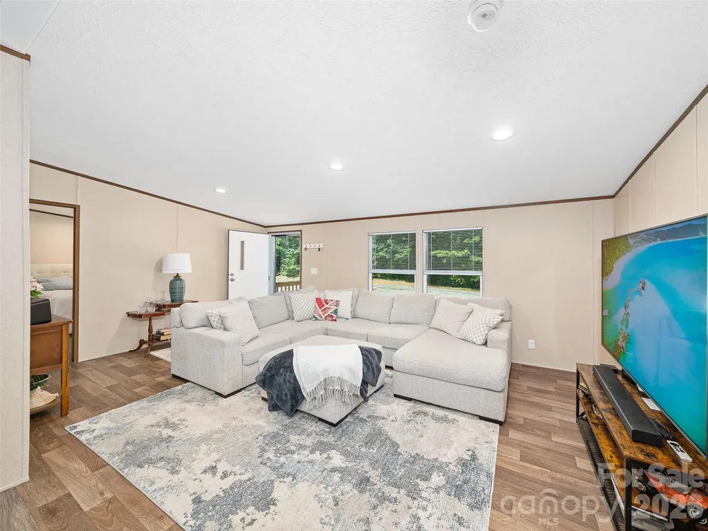 151 Mourning Dove Drive Marion NC 28752