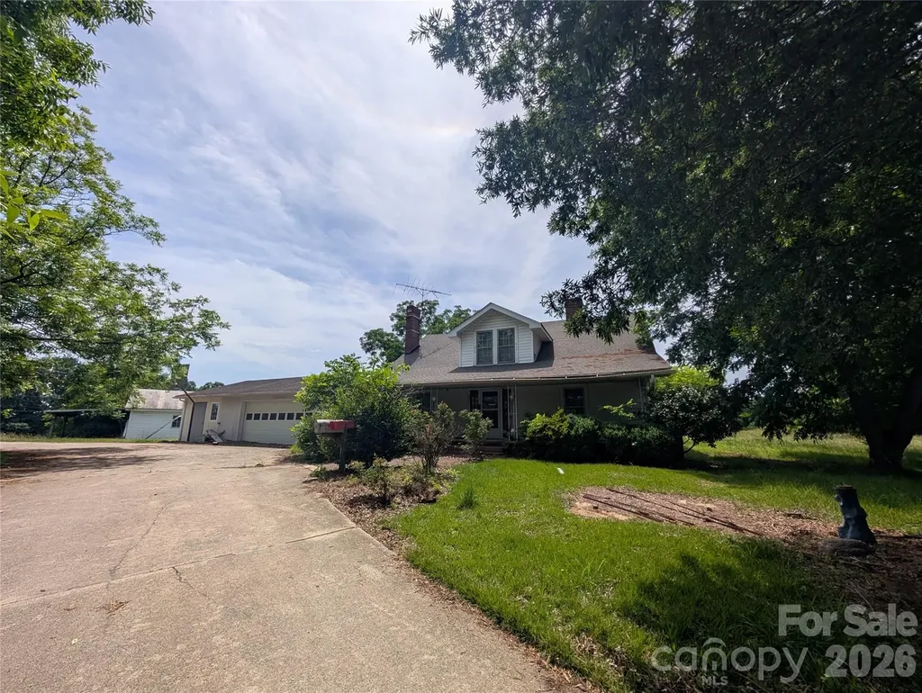 2618 Oakview Drive SW Concord NC 28027