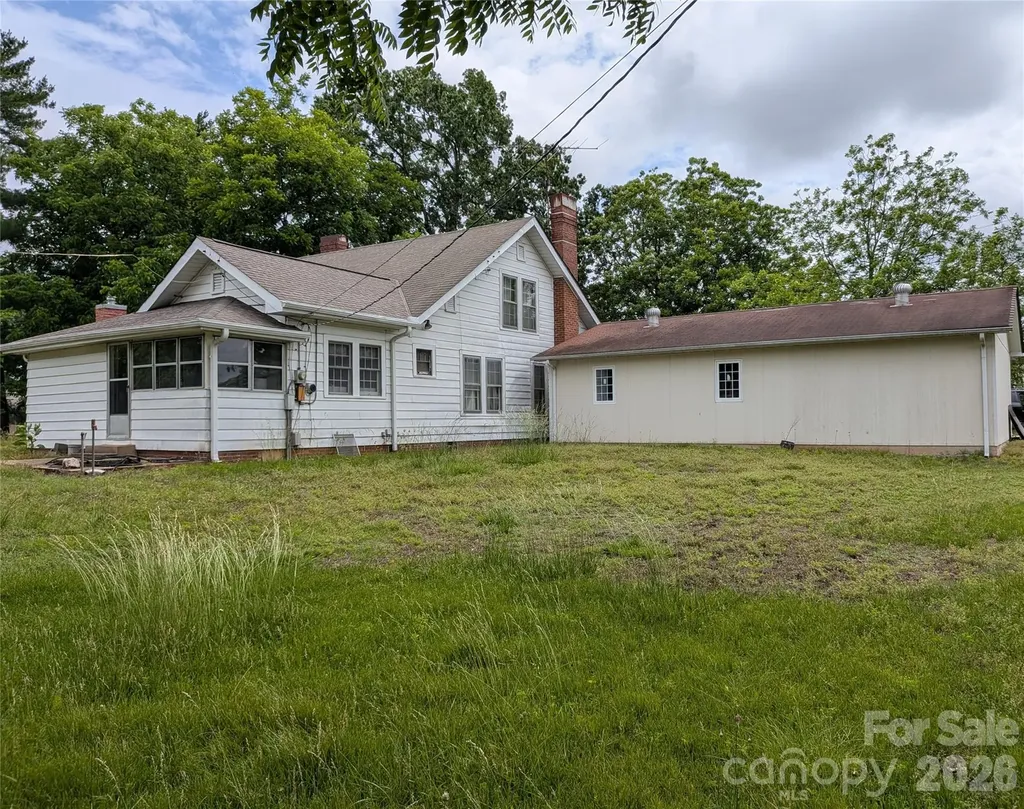 2618 Oakview Drive SW Concord NC 28027