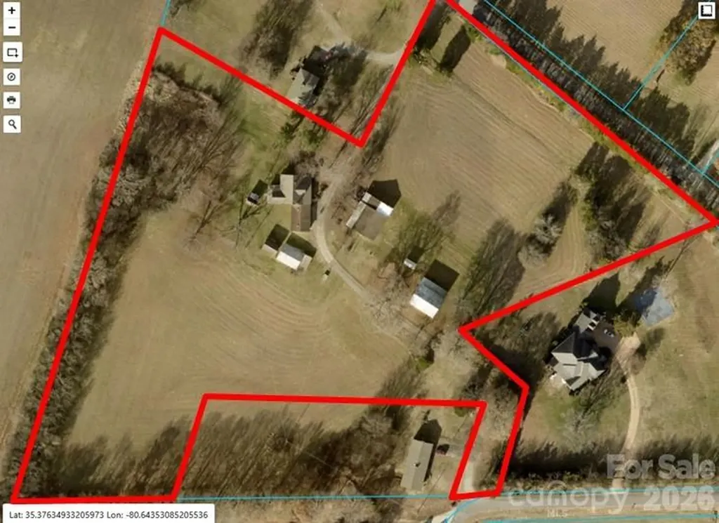 2618 Oakview Drive SW Concord NC 28027