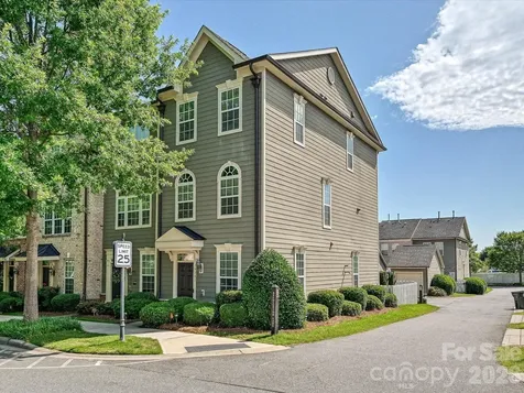 19791 Playwrights Way Cornelius NC 28031