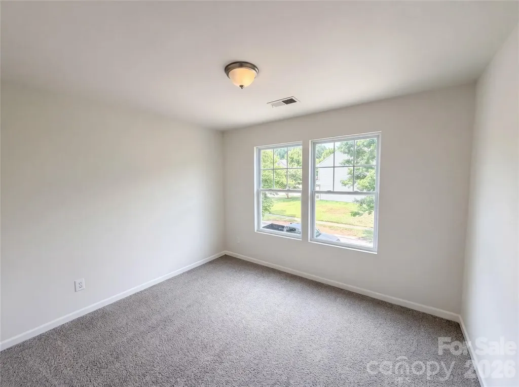 2534 Stream Bank Drive Charlotte NC 28269