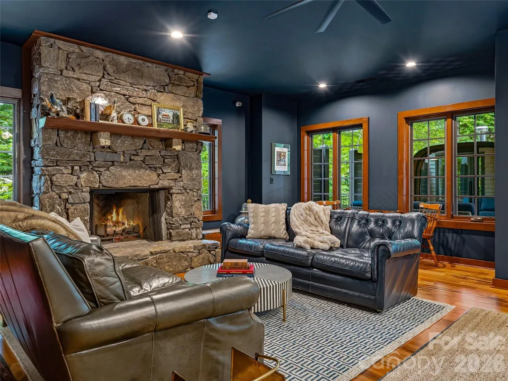 907 Kells Blue Court Biltmore Lake NC 28715