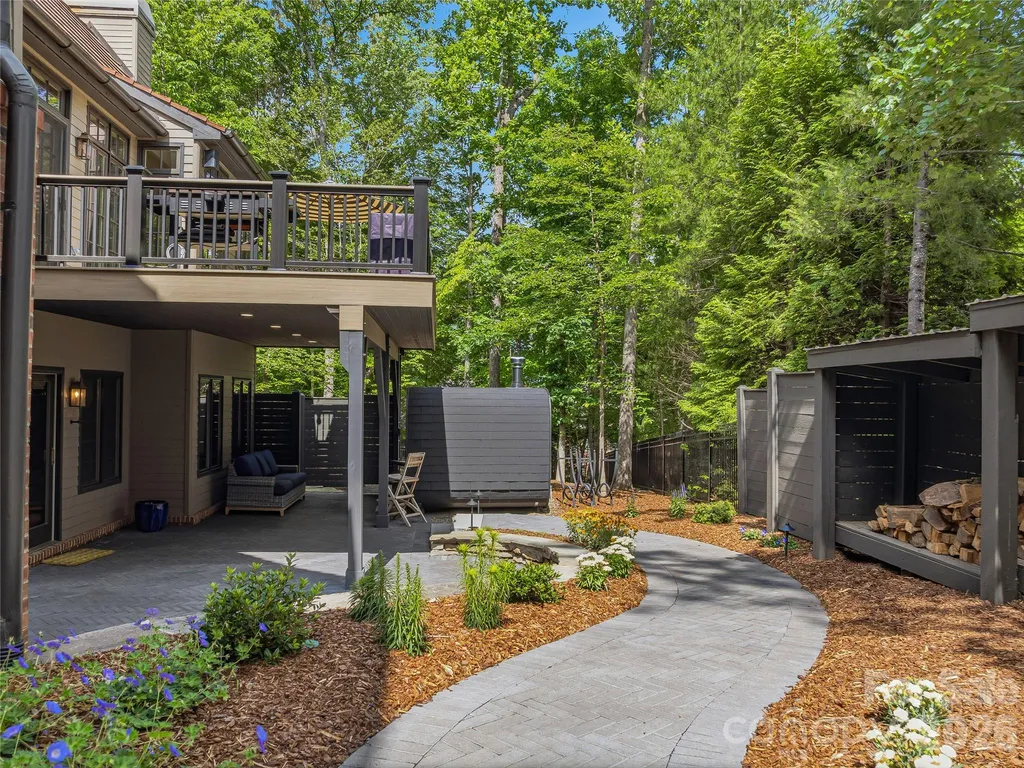907 Kells Blue Court Biltmore Lake NC 28715