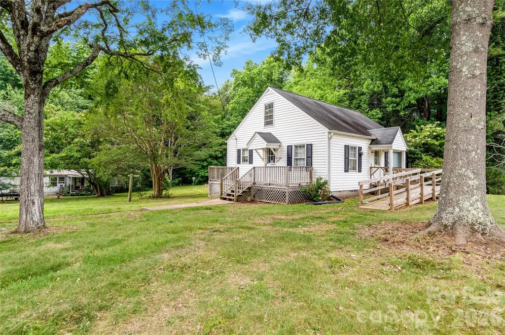 141 Vanzant Road Mocksville NC 27028