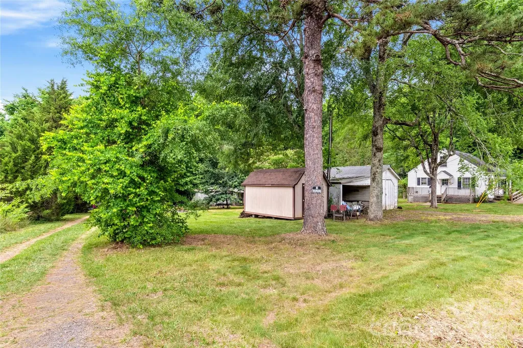 141 Vanzant Road Mocksville NC 27028