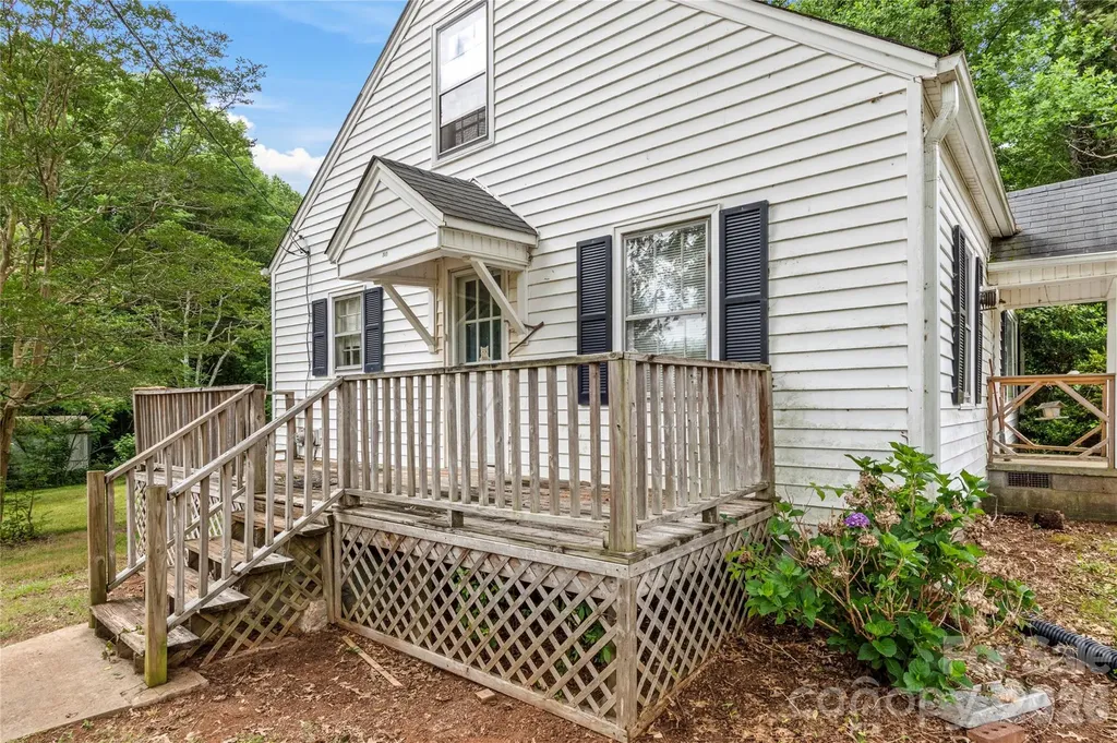 141 Vanzant Road Mocksville NC 27028