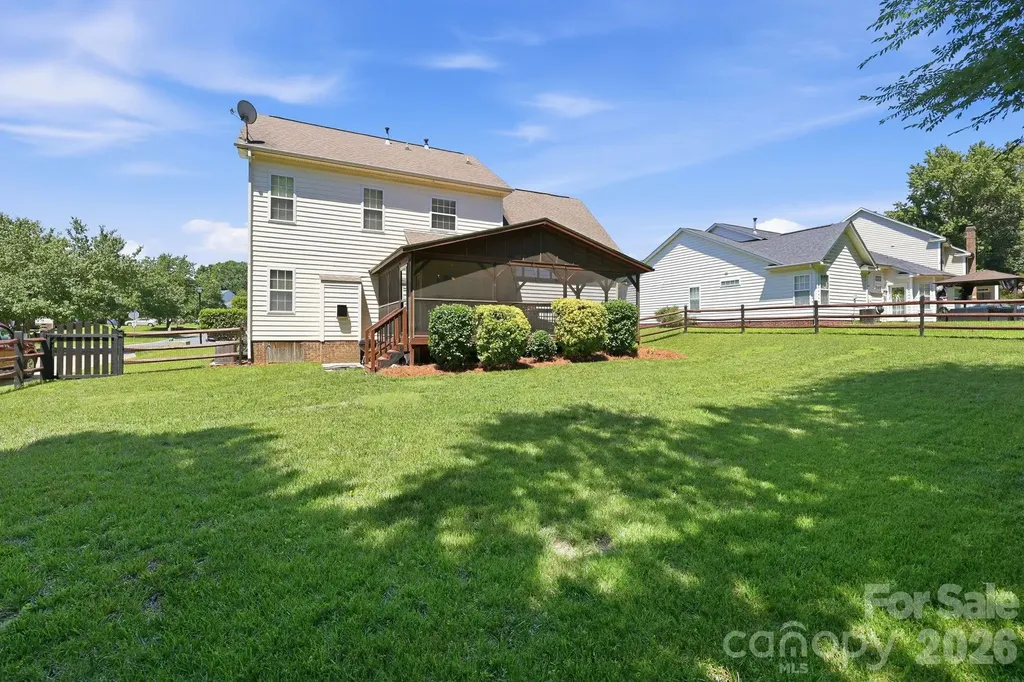 4439 Rock Stream Drive Charlotte NC 28269