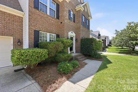 4439 Rock Stream Drive Charlotte NC 28269