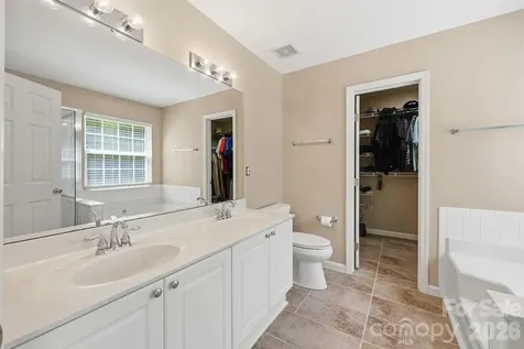 4439 Rock Stream Drive Charlotte NC 28269