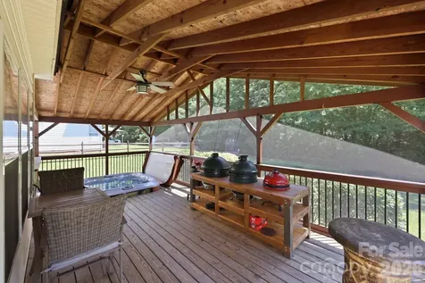 4439 Rock Stream Drive Charlotte NC 28269