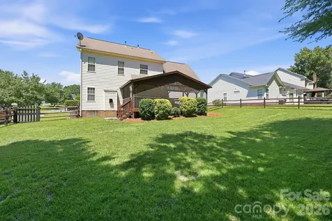 4439 Rock Stream Drive Charlotte NC 28269